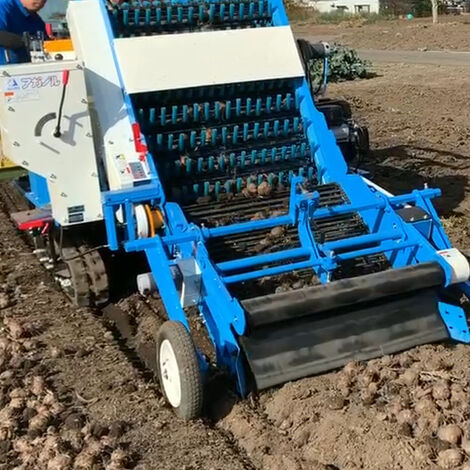 農業 キャタピラ自走式 蒟蒻親玉植え付け機 日本で初めて